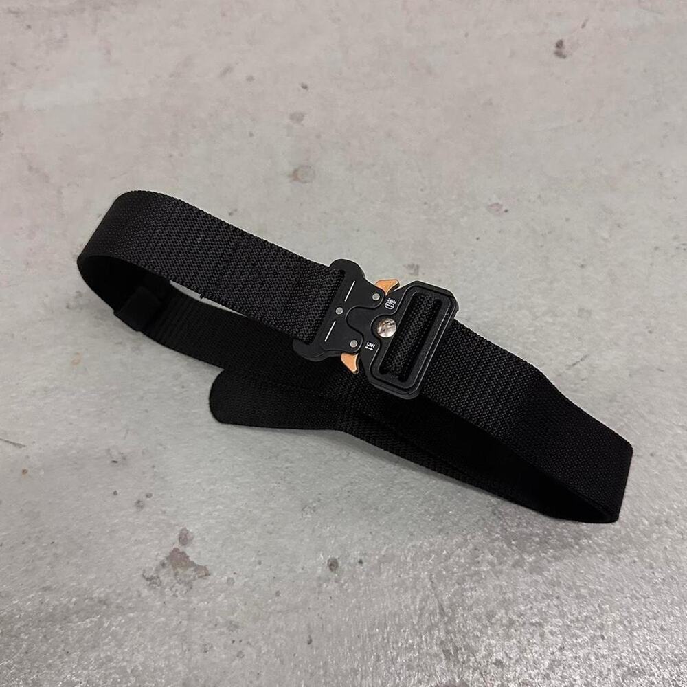 Black utility belt with gold WMNS2